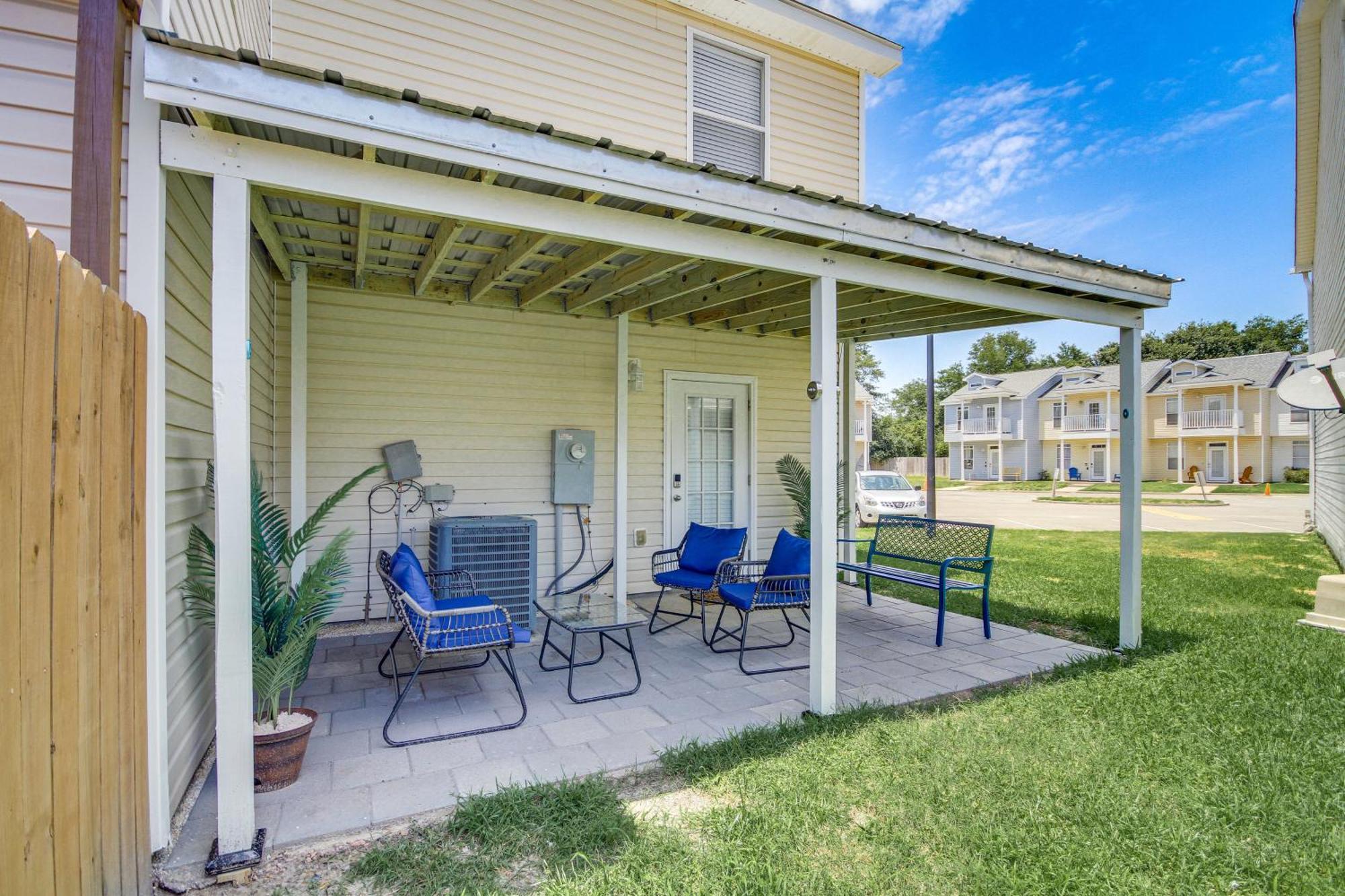 Вилла Gulfport Retreat With Pool Access 4 Mi To Aquarium Экстерьер фото
